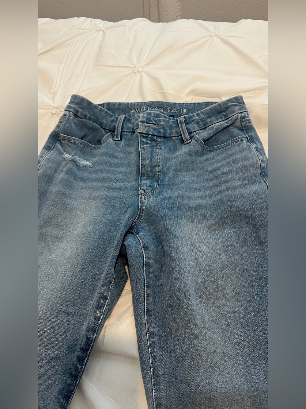 American Eagle Outfitters women’s curvy high/rise jeggings dream stretch.